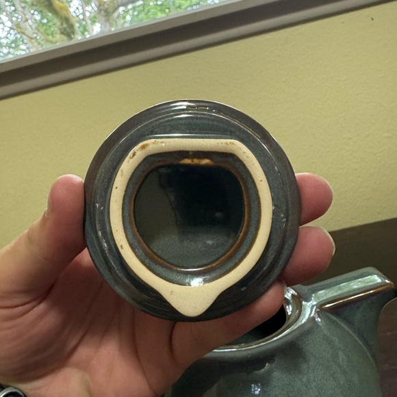 Design Pac Blue Stoneware Pottery Tea Pot with Lid Large Handle 5" High - Picture 2 of 6